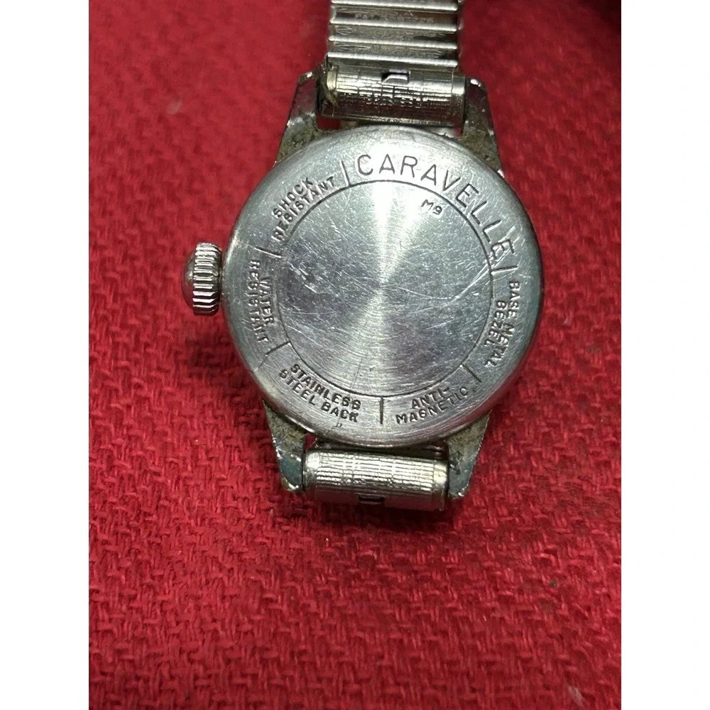 Vintage 1973 Caravelle Bulova Watch Womens Manual Wind Stretch Band READ
